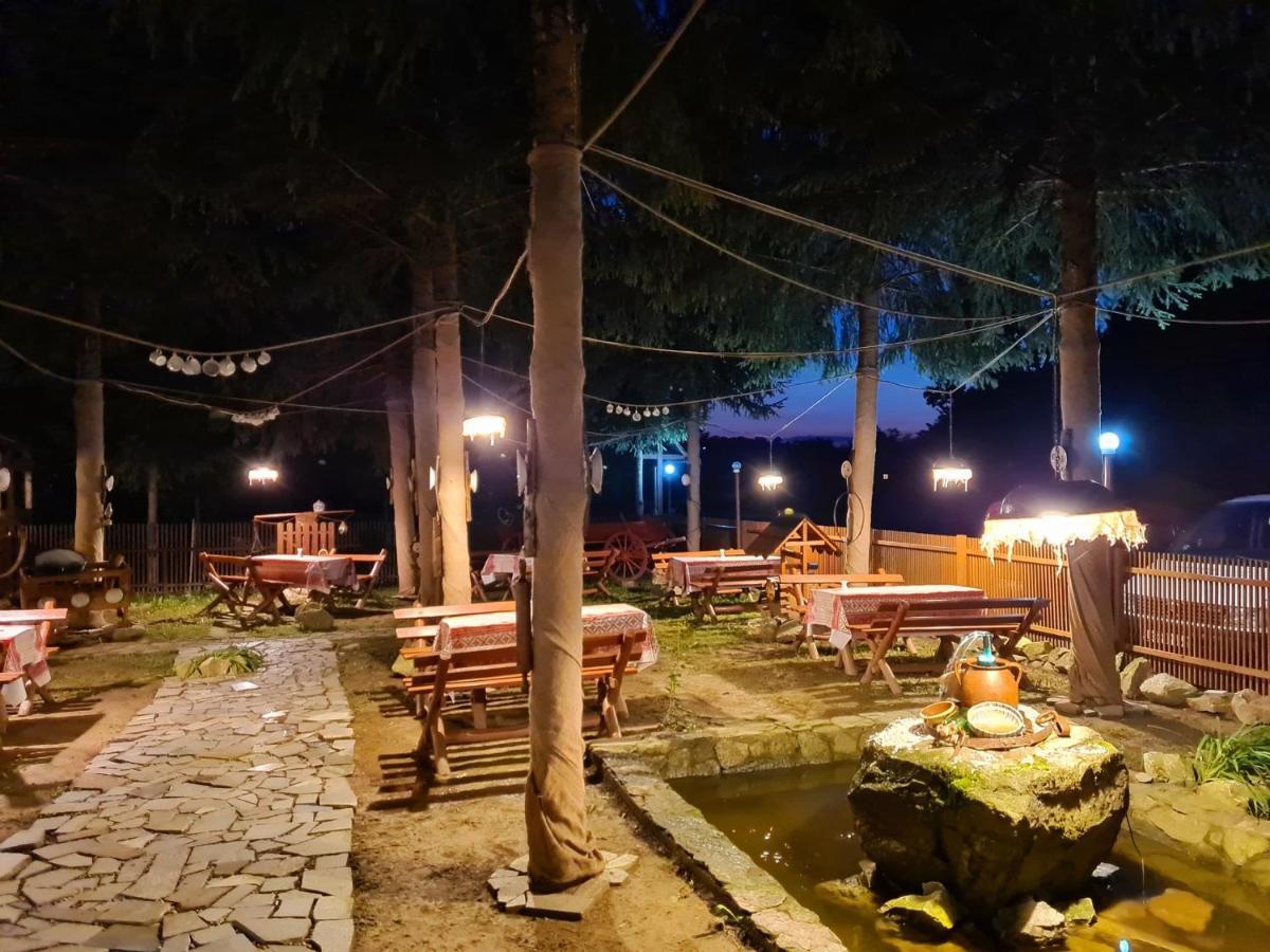 La Padure Hotel Brebu Eksteriør billede