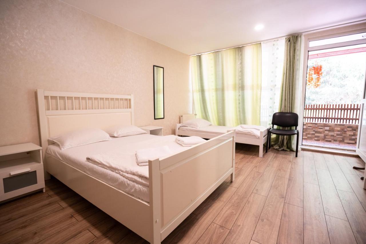 La Padure Hotel Brebu Eksteriør billede